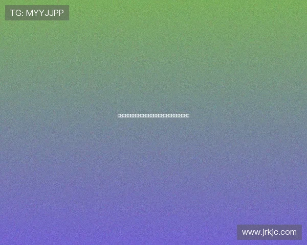 克鲁赛罗与拉腊的激烈对决展现足球魅力与团队精神的巅峰较量